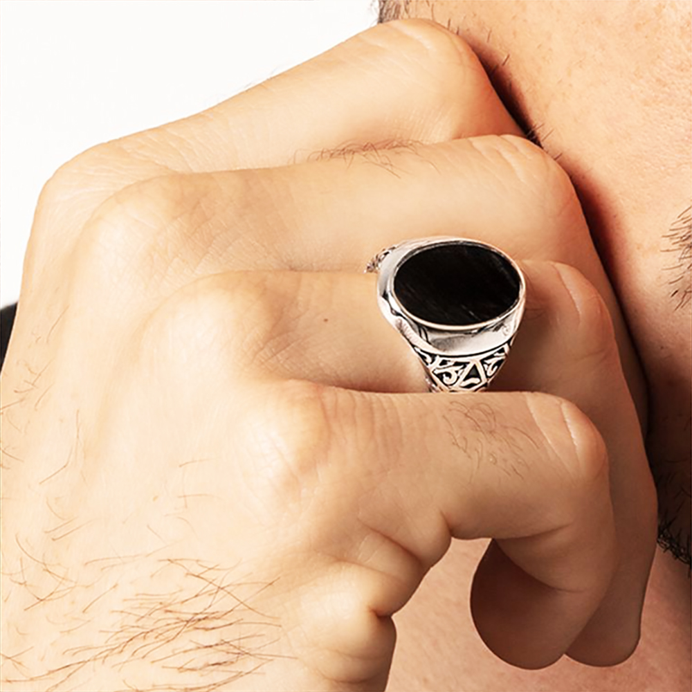 Black Oval Signet Ring Europe  - đánh giá và giá Mens Signet Ring