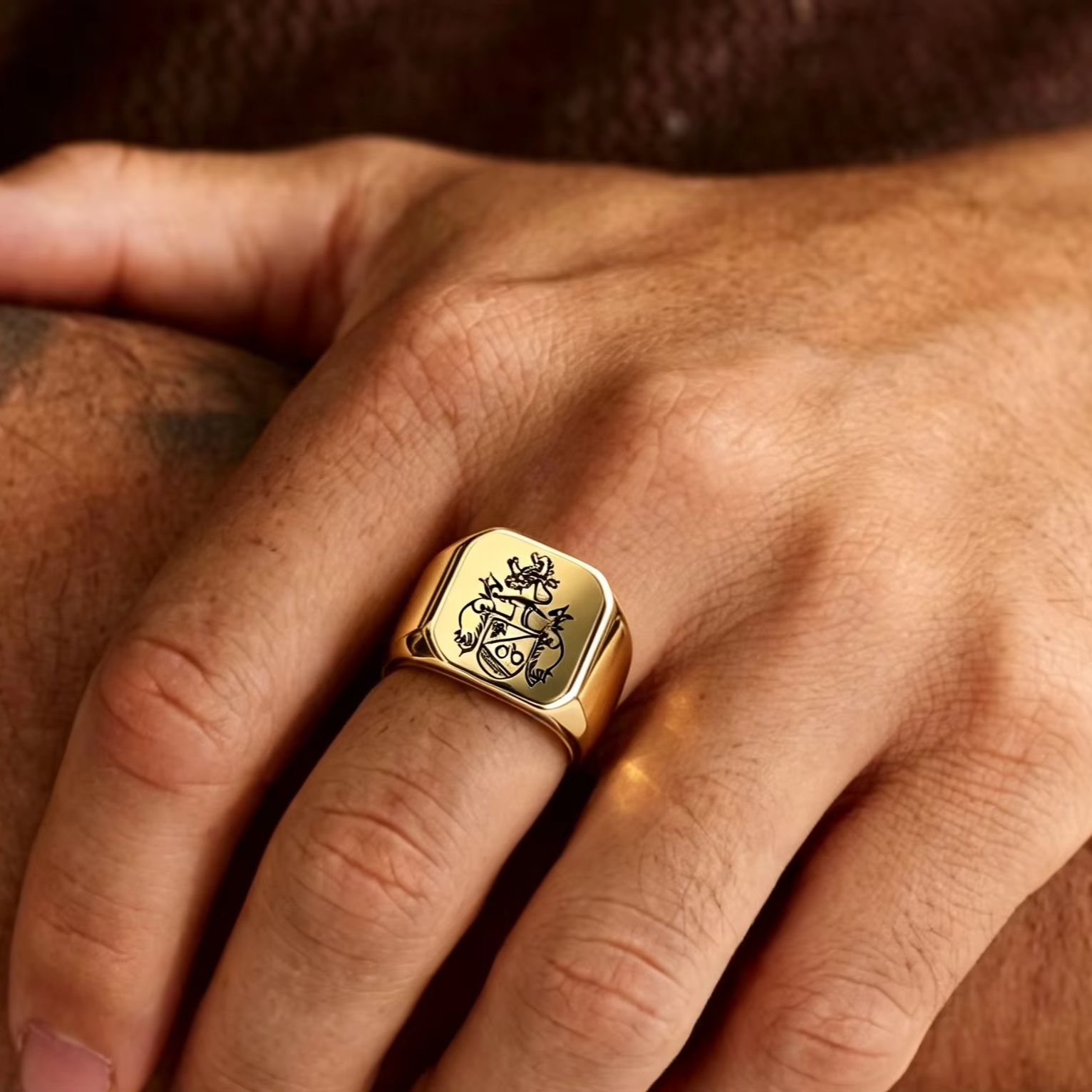 Custom Family Crest Signet Rin - đánh giá và giá Mens Signet Ring