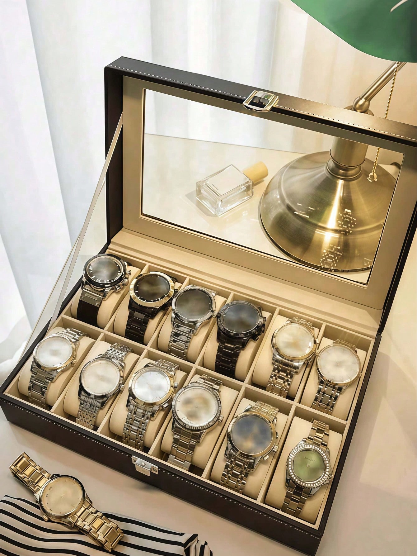 Leather Watch Box with Lock, L - đánh giá và giá Jewelry Stores Watches