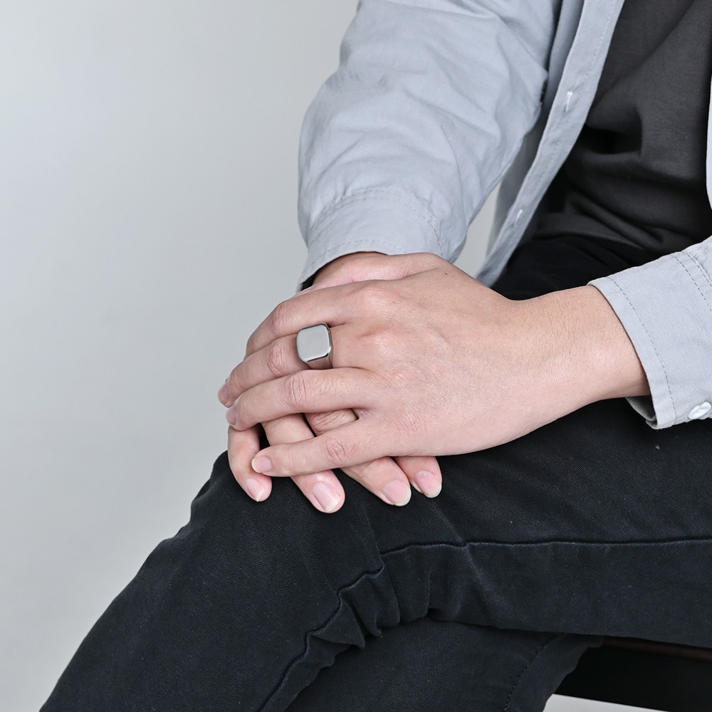 Somen Signet Square Tungsten C - đánh giá và giá Mens Signet Ring